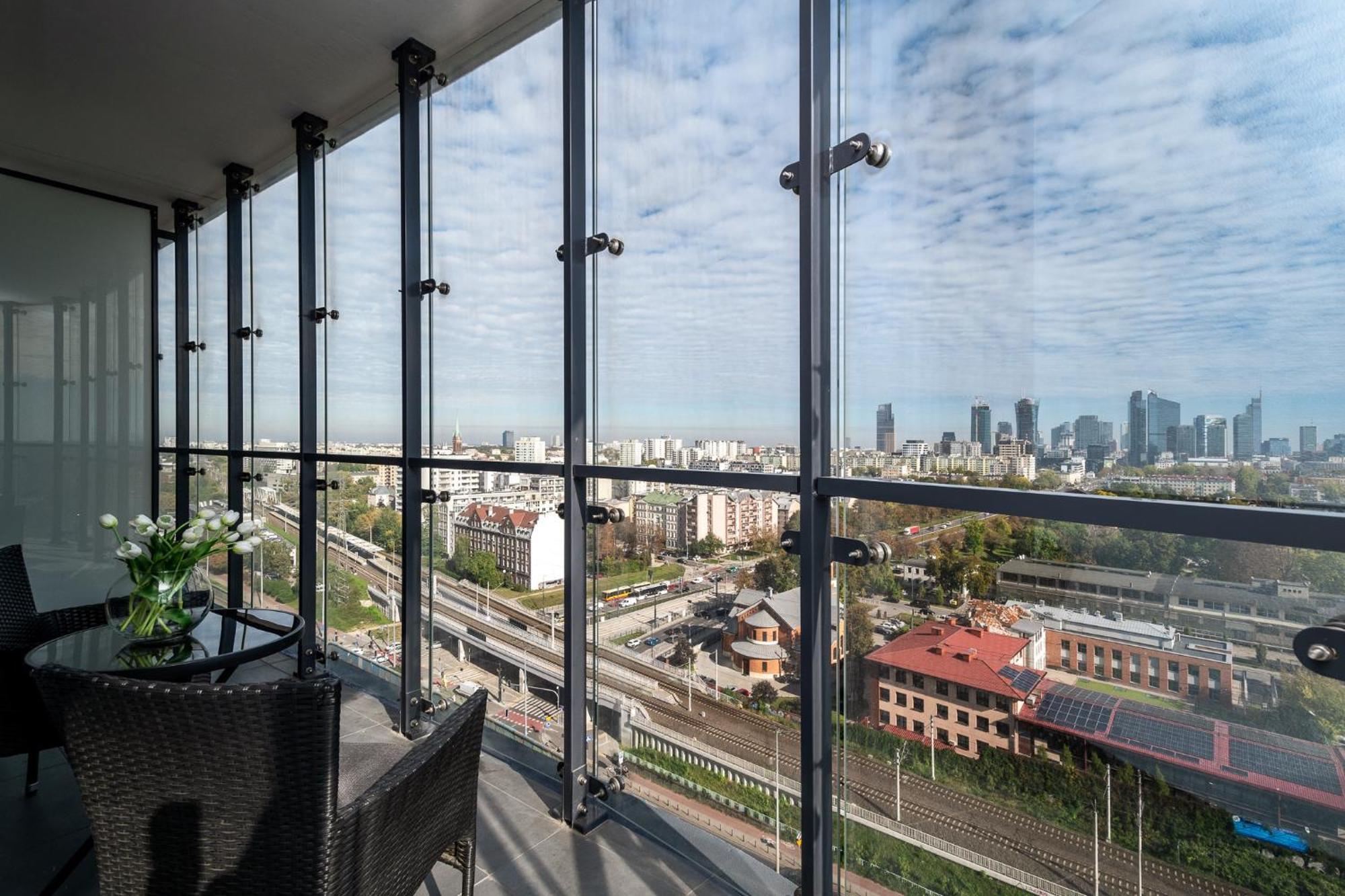 Kasprzaka 29 Wola Tower Free Garage By Perfect Apart Варшава Экстерьер фото